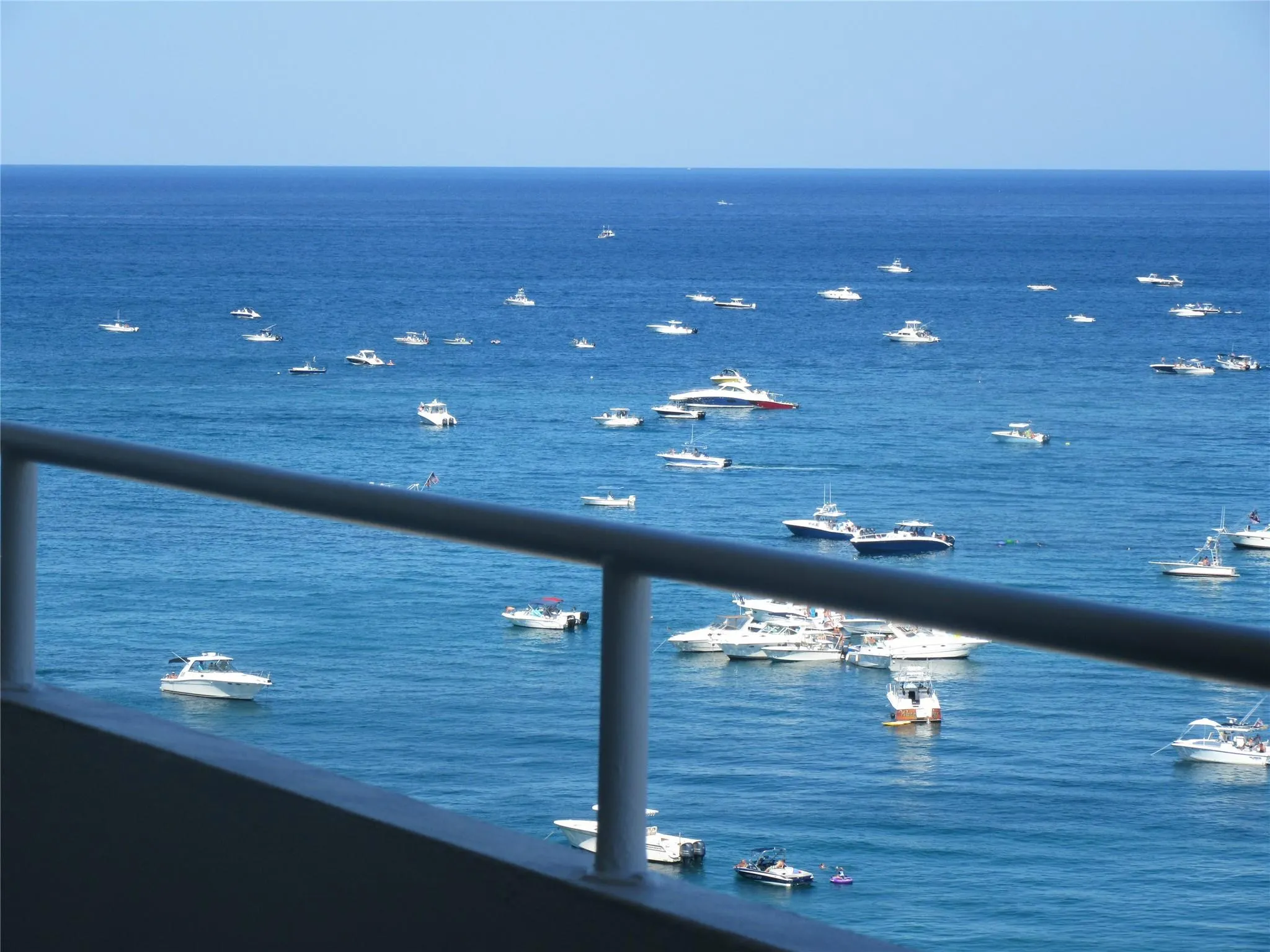 4050 N Ocean Dr, #207