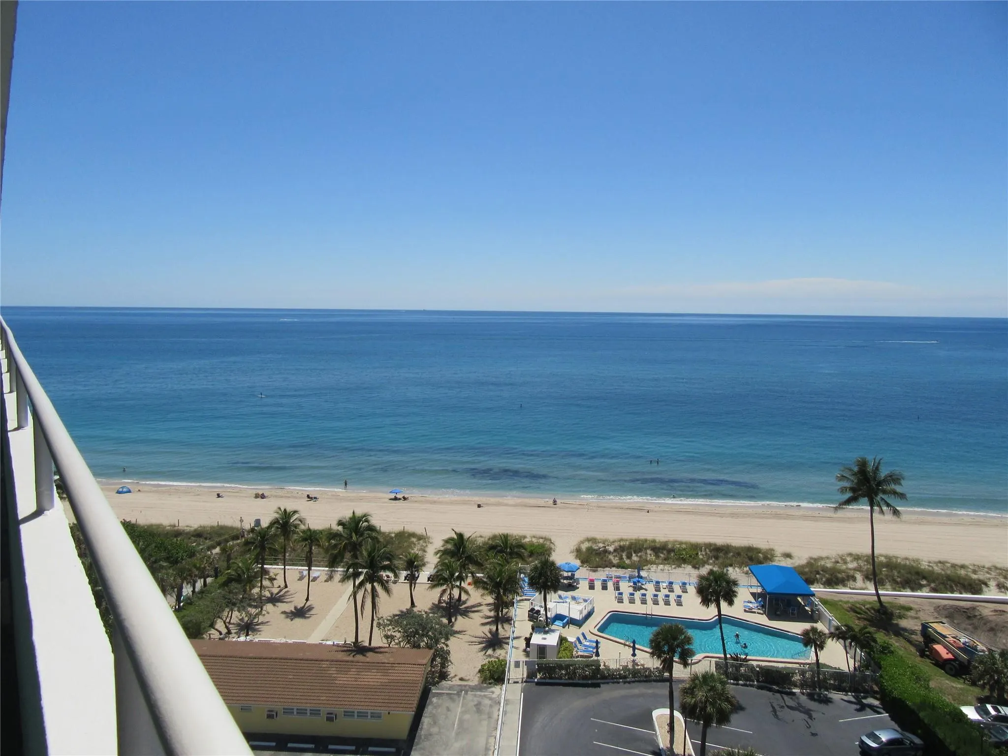 4050 N Ocean Dr, #207