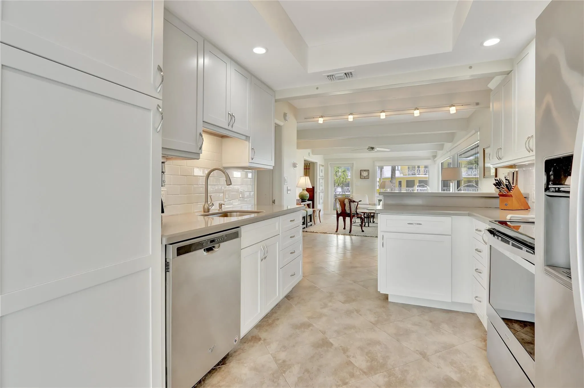 2000 S Ocean Ln, #13
