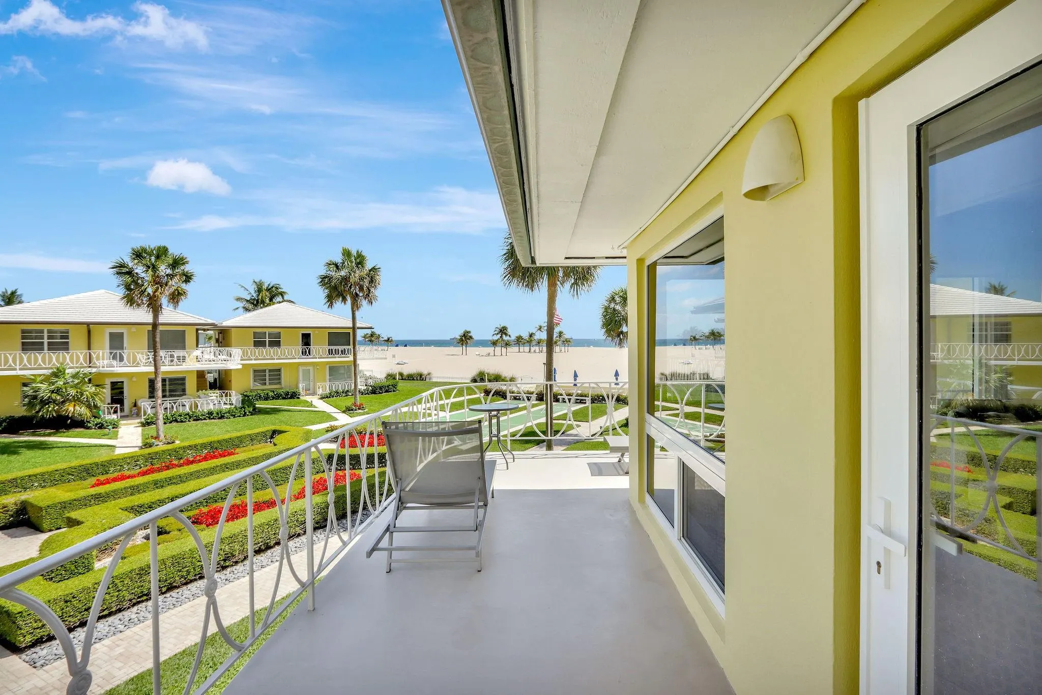 2000 S Ocean Ln, #13