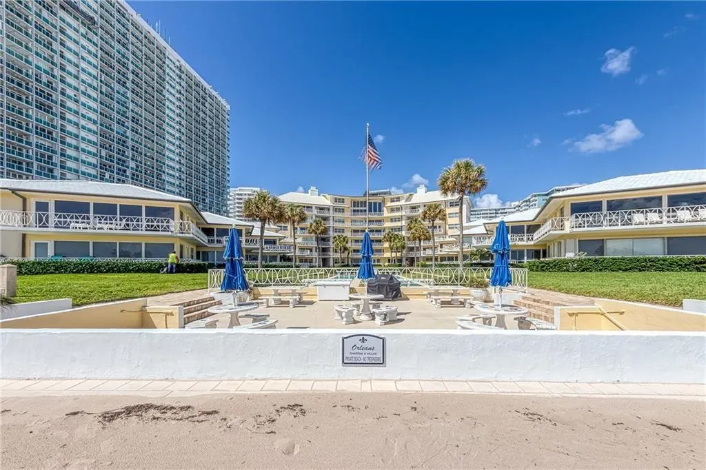 2000 S Ocean Ln, #13