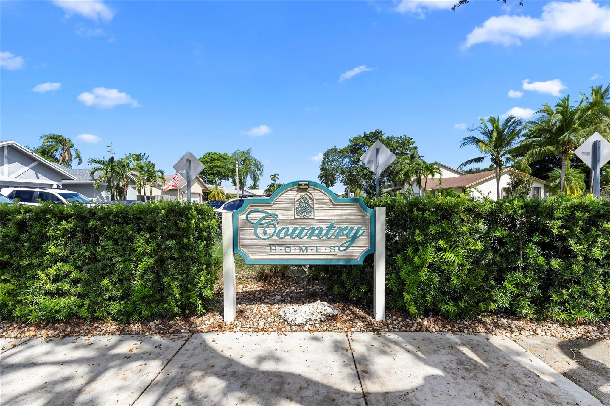 4770 SW 57th Ter