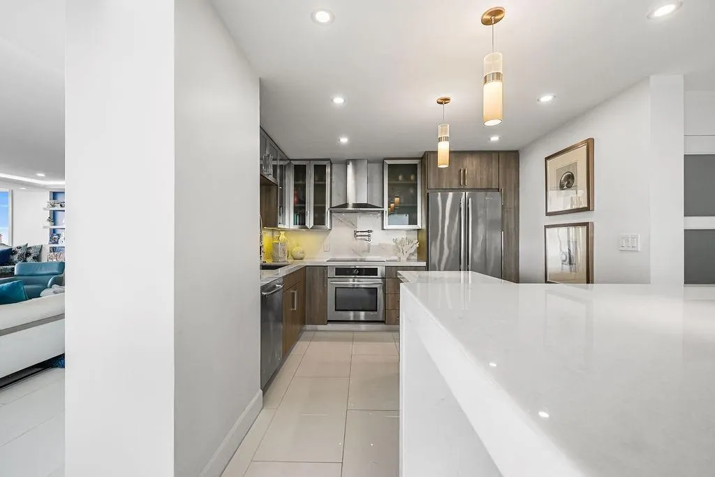 545 S Fort Lauderdale Beach Blvd, #1703