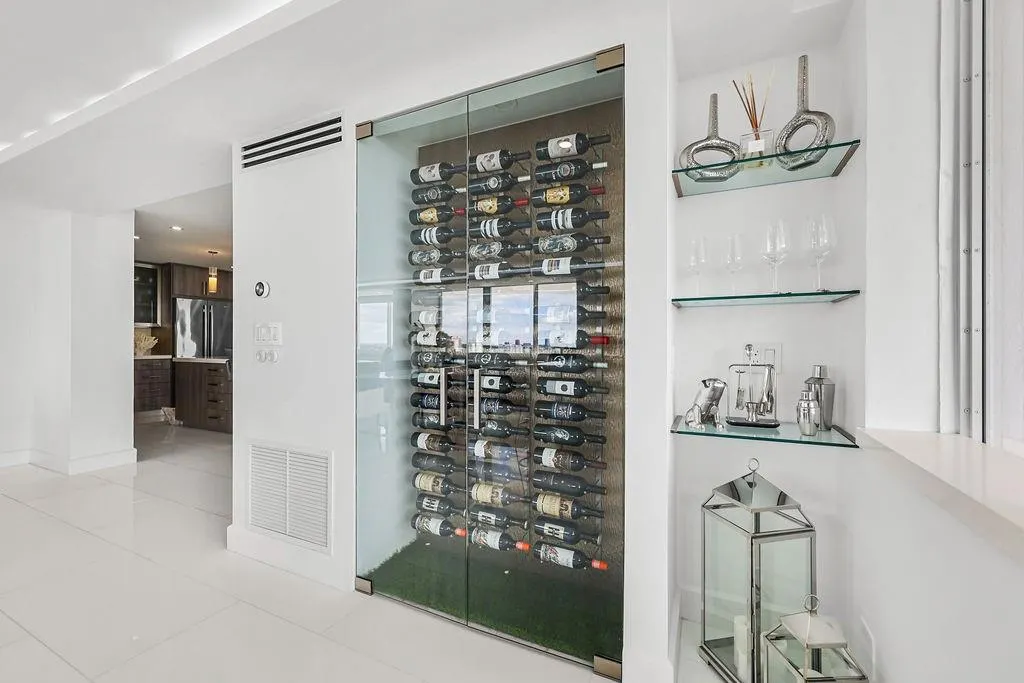 545 S Fort Lauderdale Beach Blvd, #1703