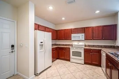 4796 Sierra Ln