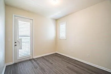4796 Sierra Ln