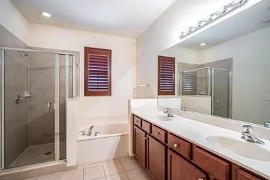 4796 Sierra Ln