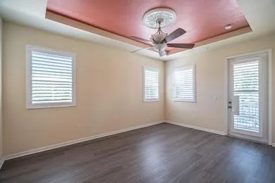 4796 Sierra Ln