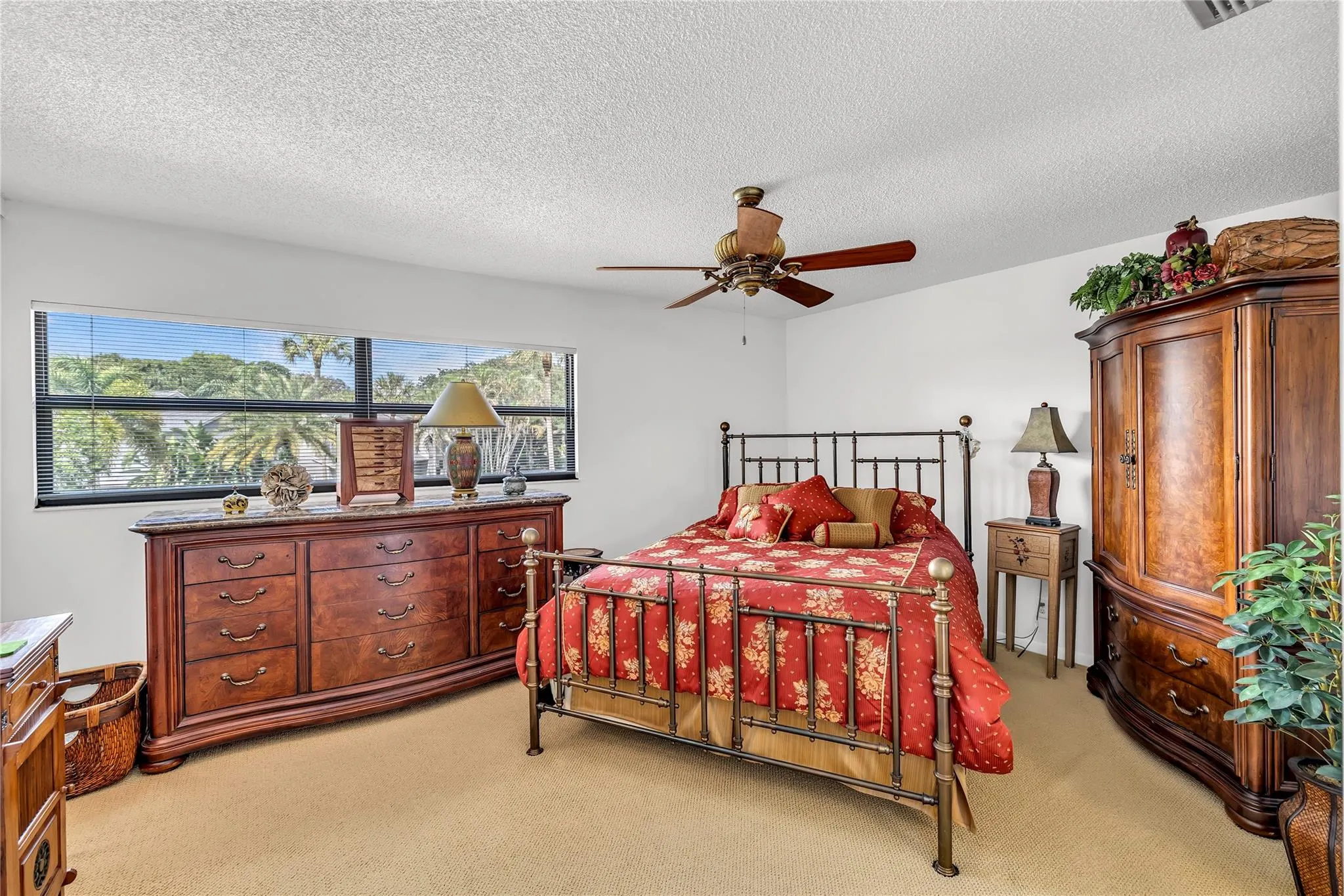 2737 NW 42nd Ave, #2737