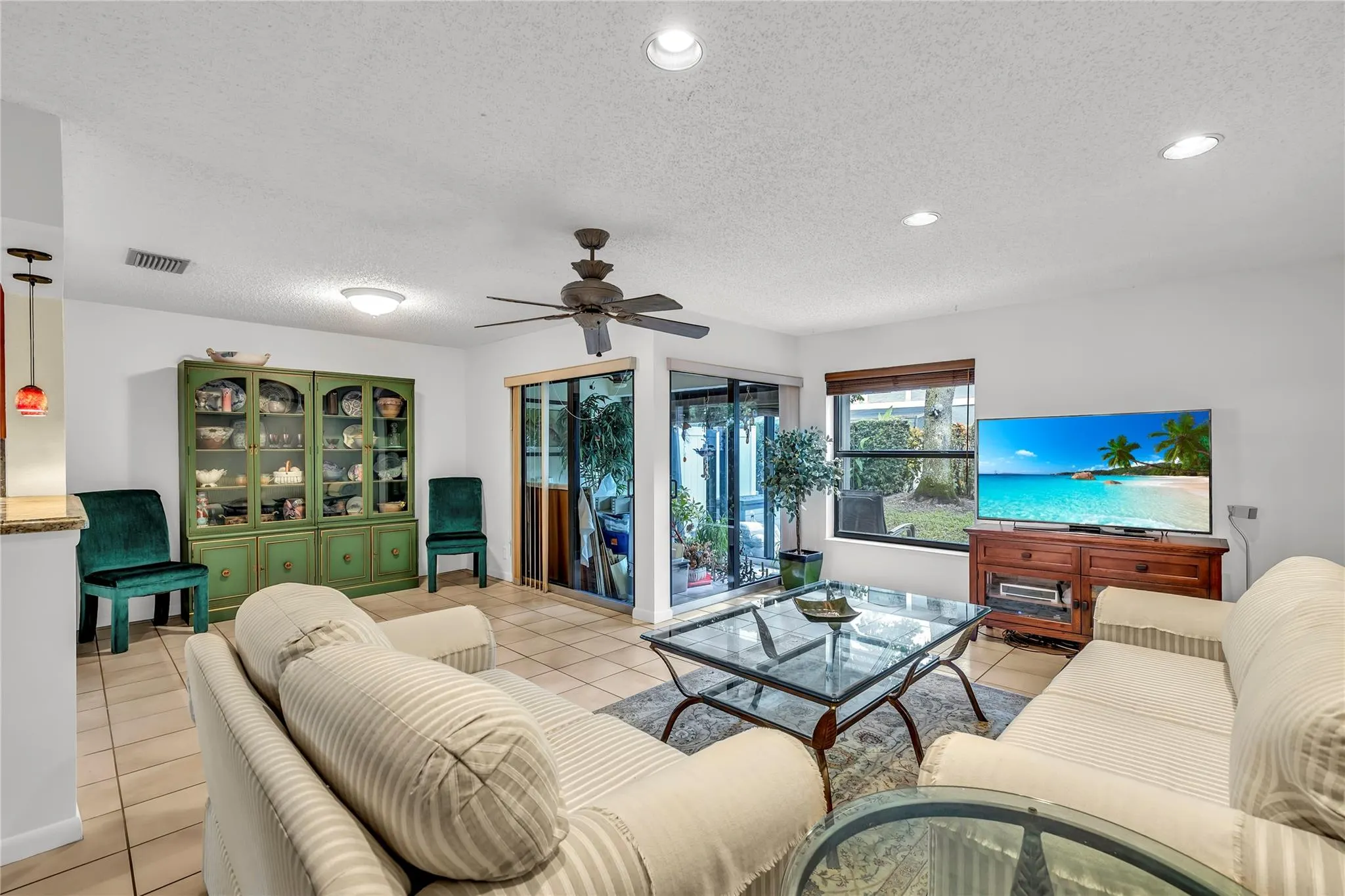 2737 NW 42nd Ave, #2737