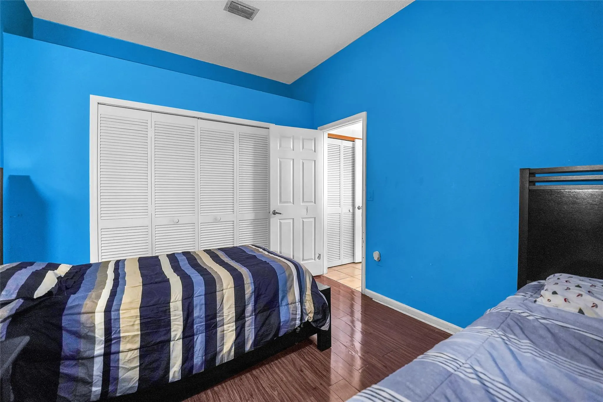 7701 Highlands Cir