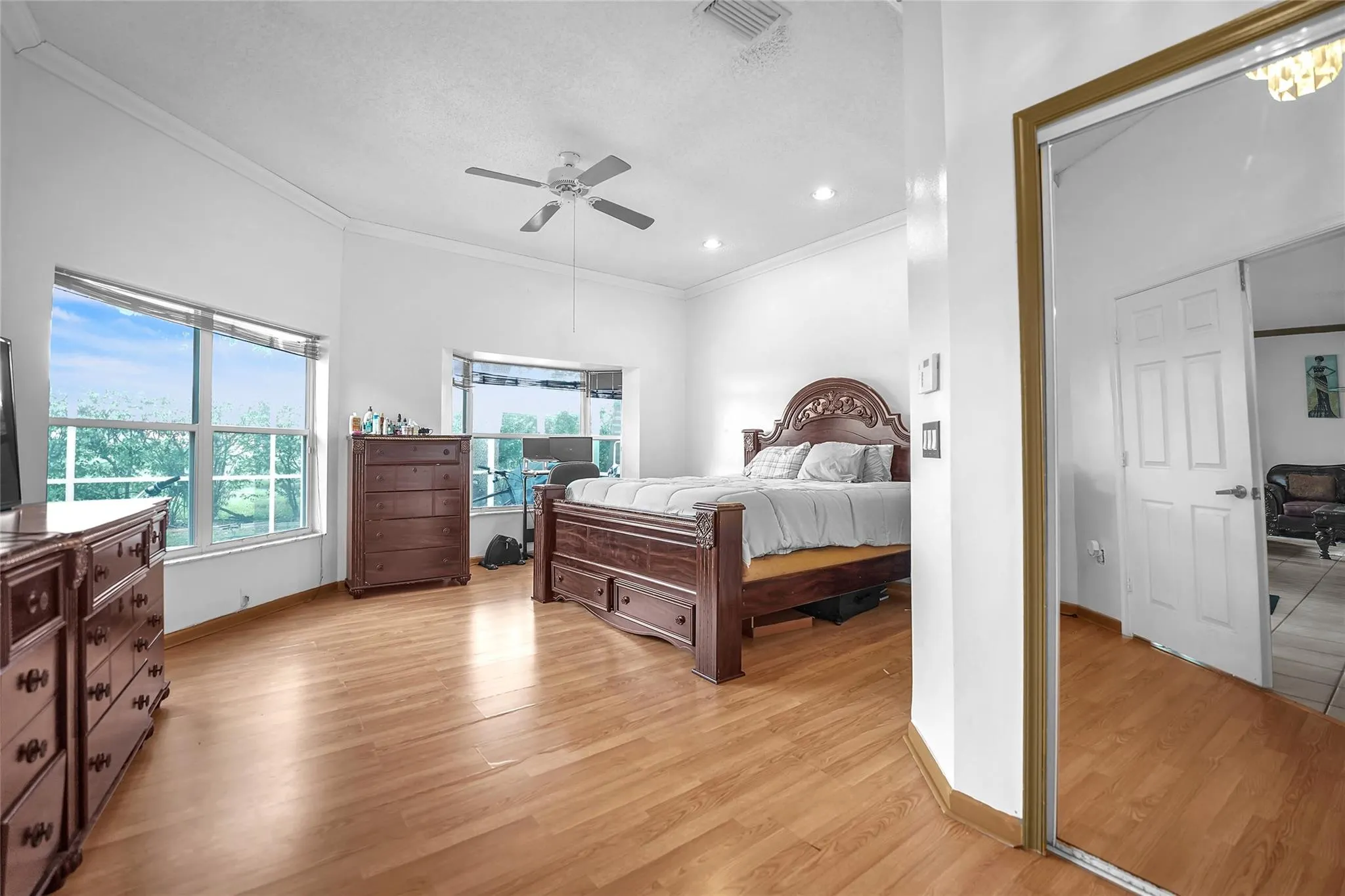7701 Highlands Cir