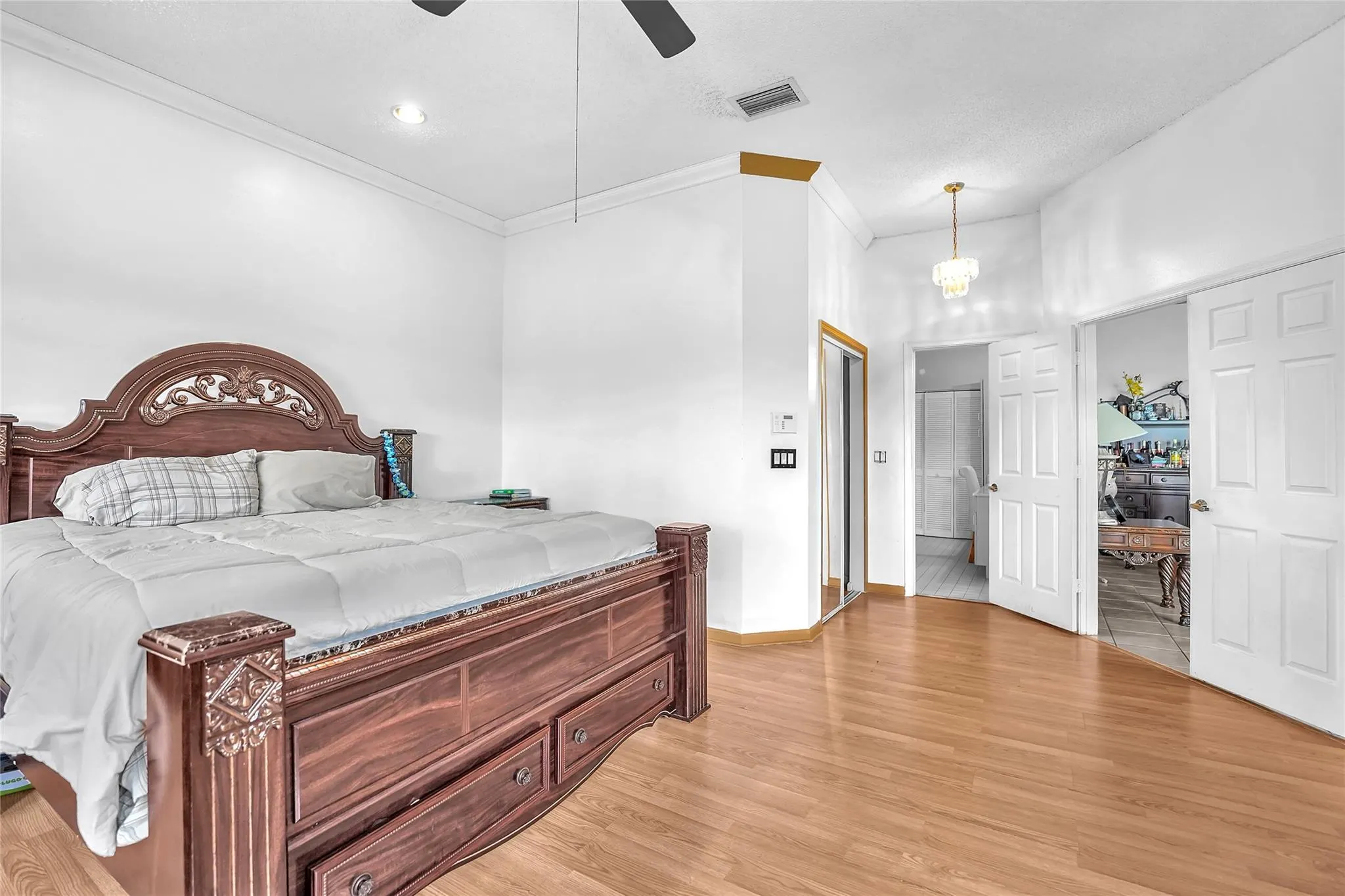 7701 Highlands Cir