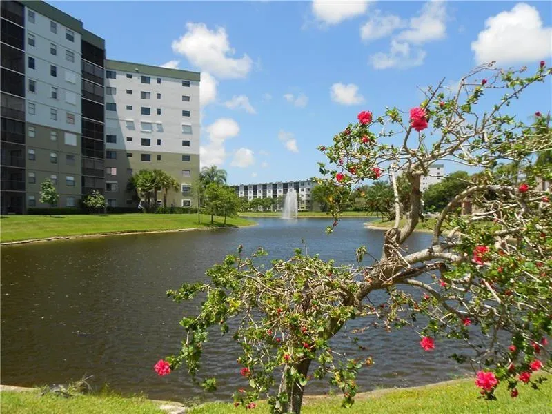 2215 Cypress Island Dr, #803