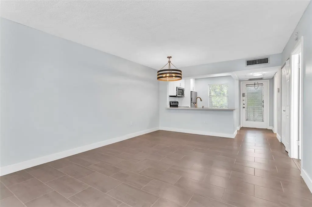 9091 Lime Bay Blvd, #312