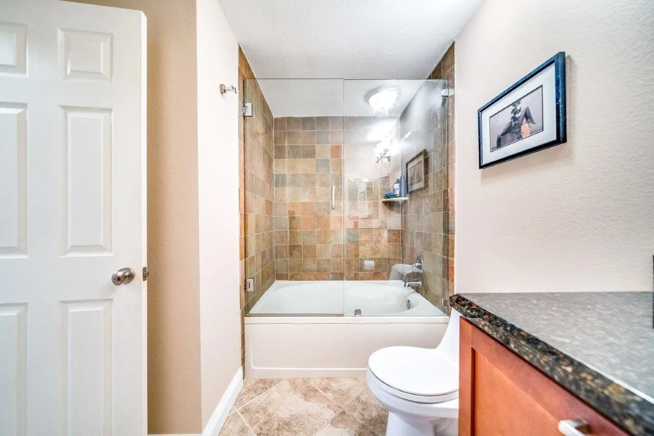 1885 Palm Cove Boulevard, #10-208