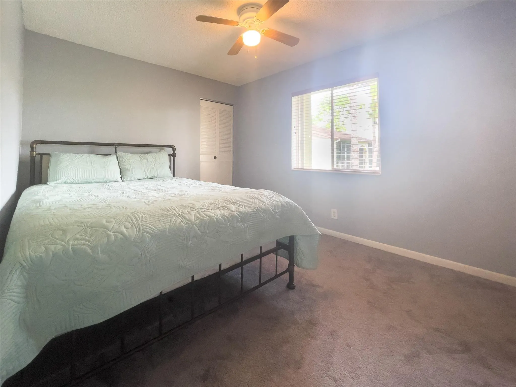 340 Knotty Pine Cir, #B2