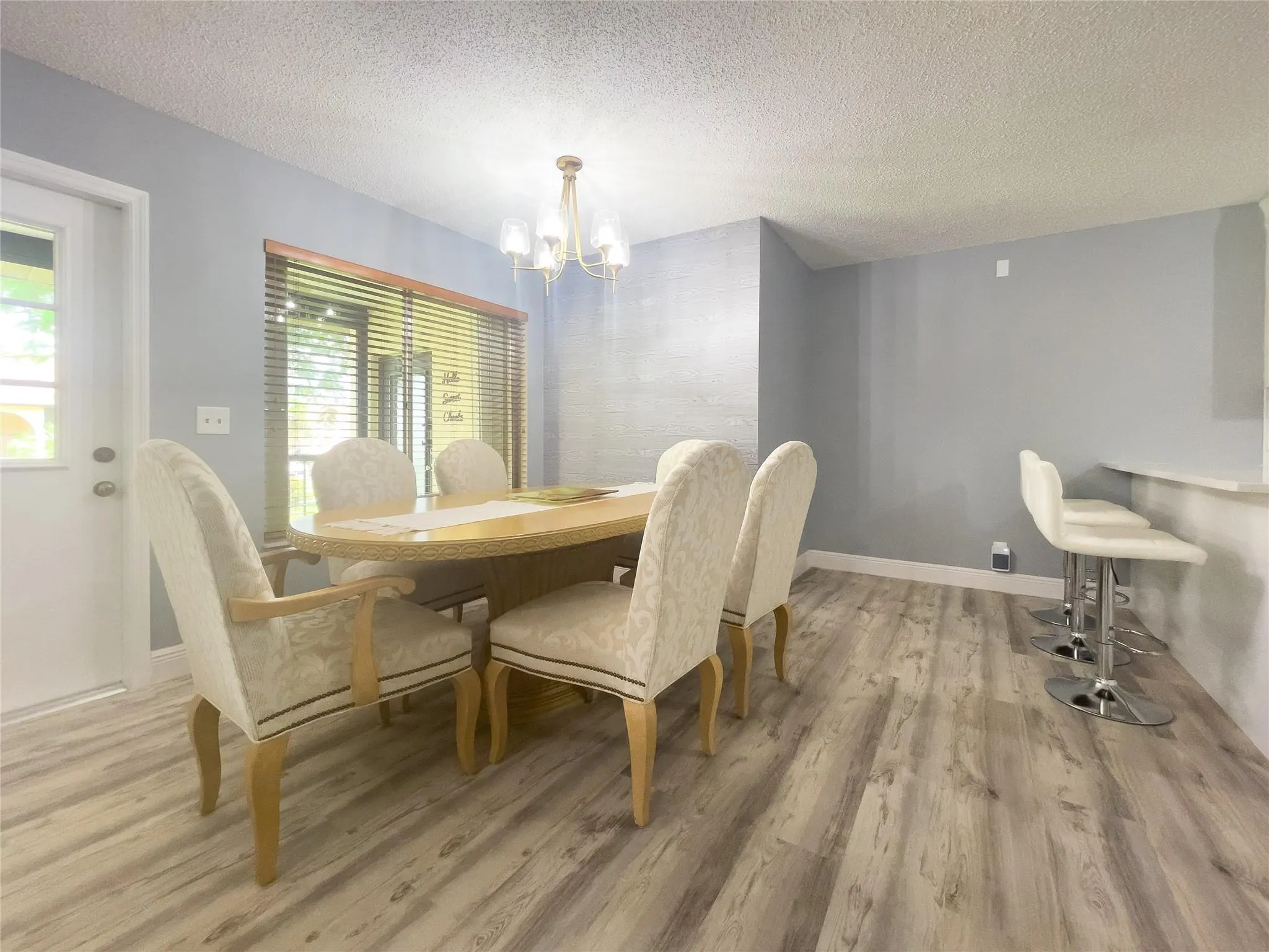 340 Knotty Pine Cir, #B2