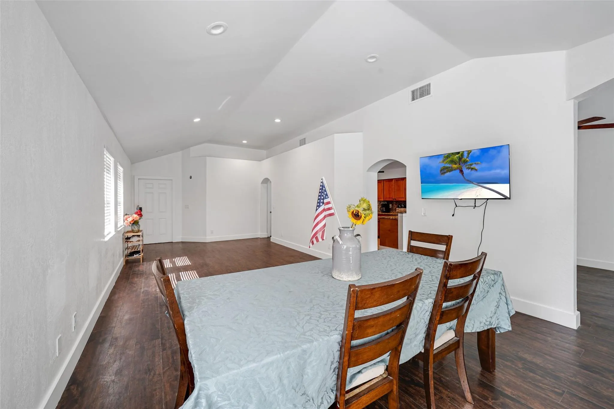 2687 Oak Park Cir