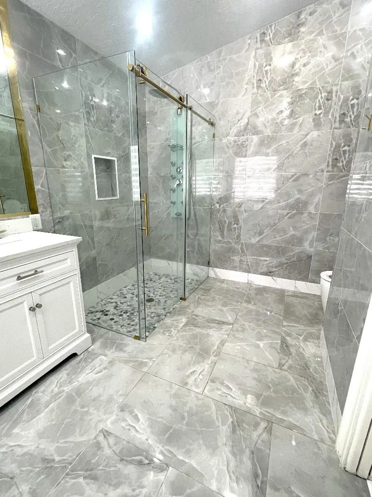 14183 Greentree Trl