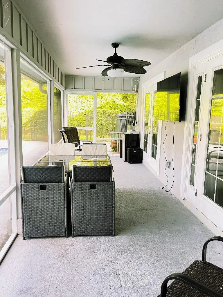 14183 Greentree Trl