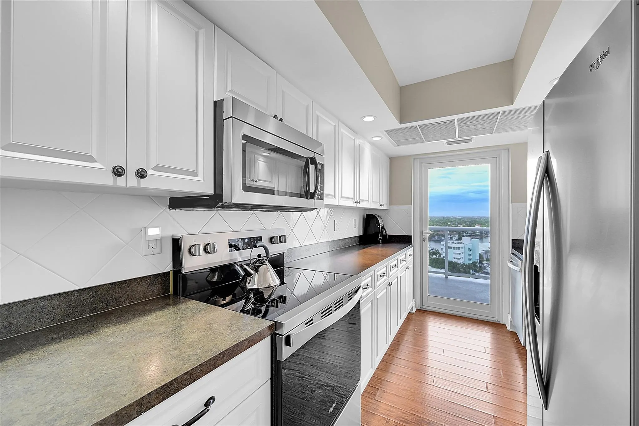 2841 N Ocean Blvd, #1405