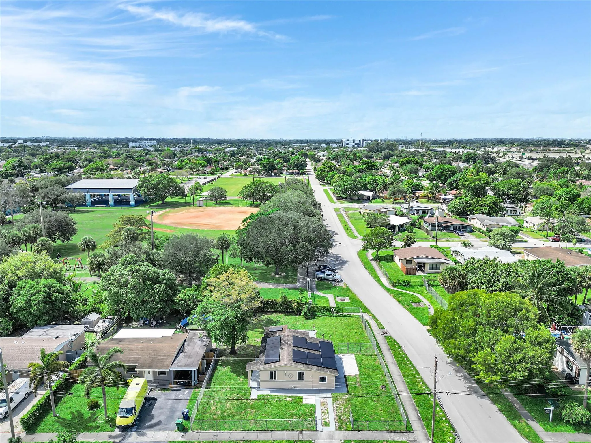 891 NW 34th Ter