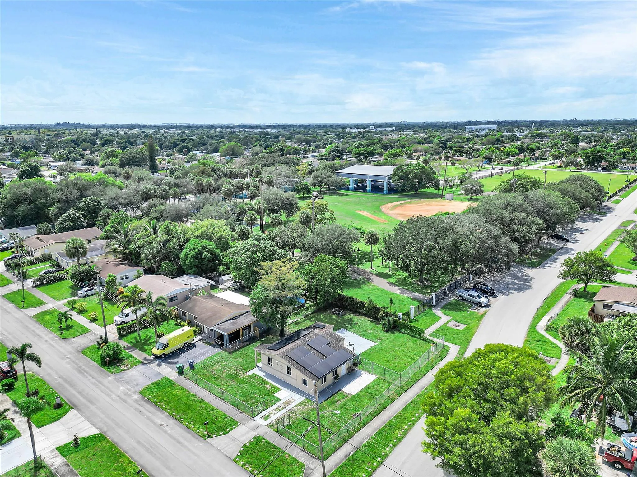 891 NW 34th Ter