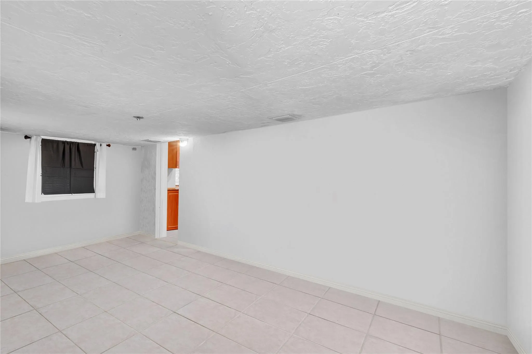 891 NW 34th Ter