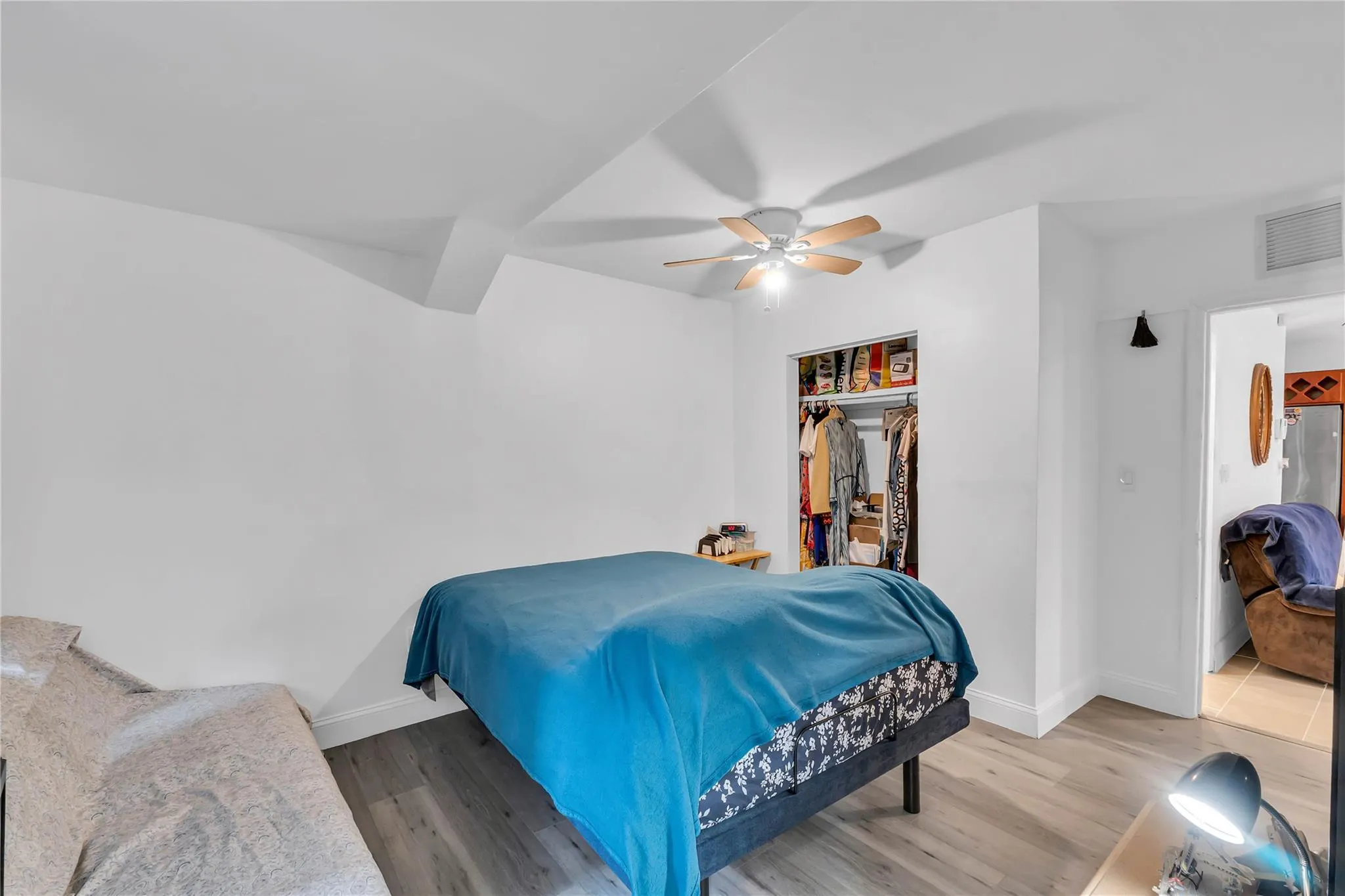891 NW 34th Ter