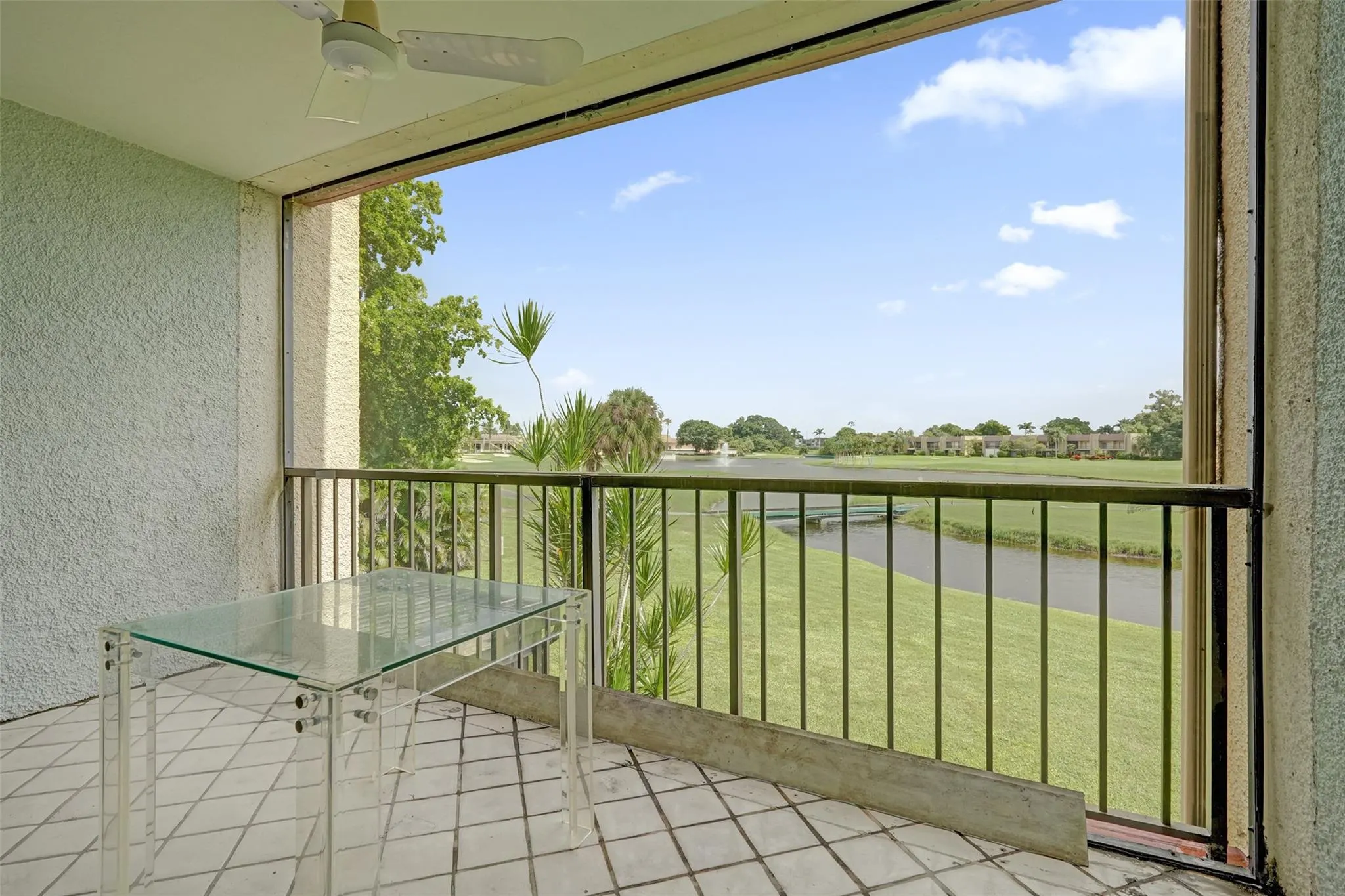 4539 Luxemburg Ct, #201