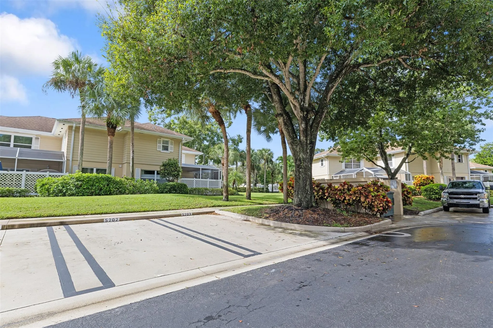5203 Wheatley Ct