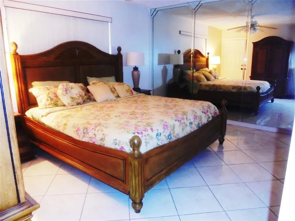 630 Tennis Club Dr, #307