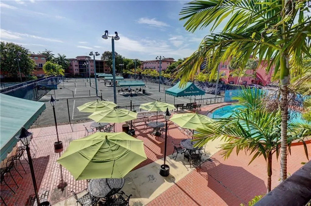 630 Tennis Club Dr, #307