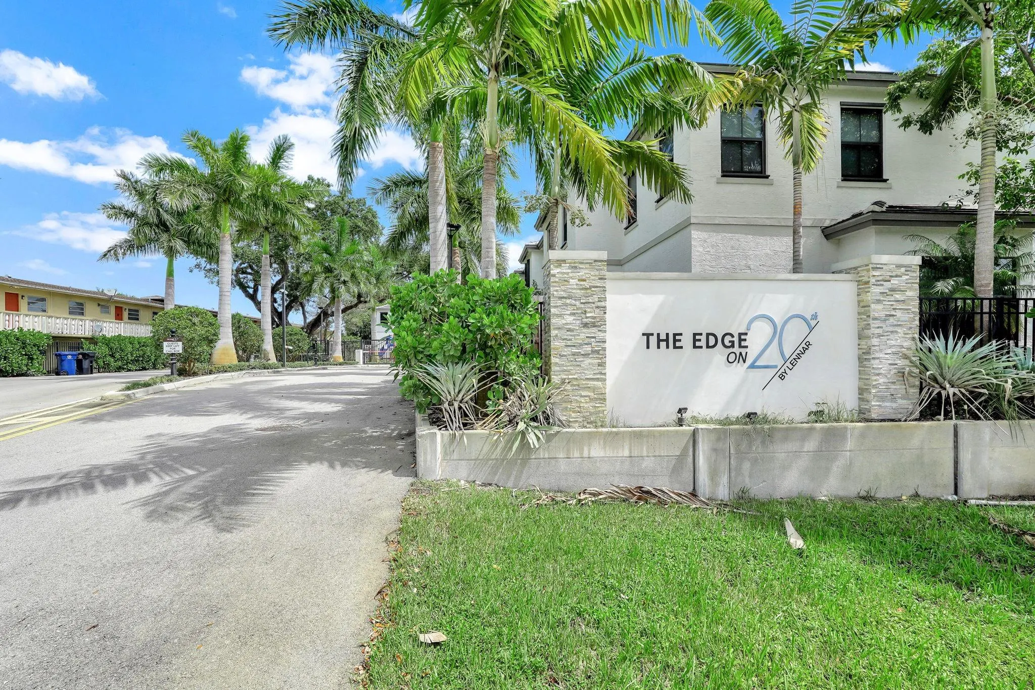 1901 SW 5th Ct