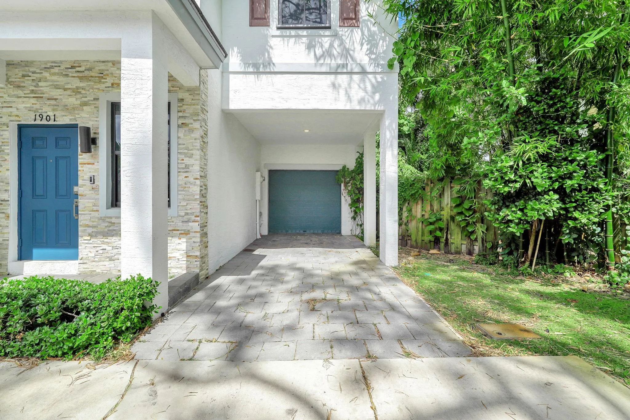 1901 SW 5th Ct