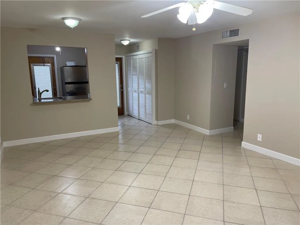 550 SE 2nd Ave, #G5
