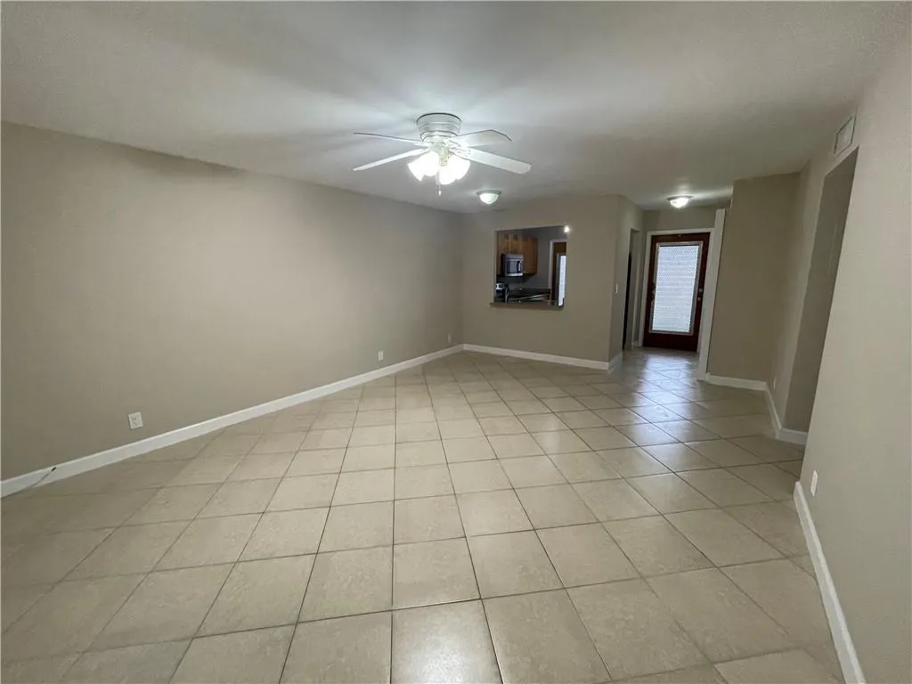 550 SE 2nd Ave, #G5