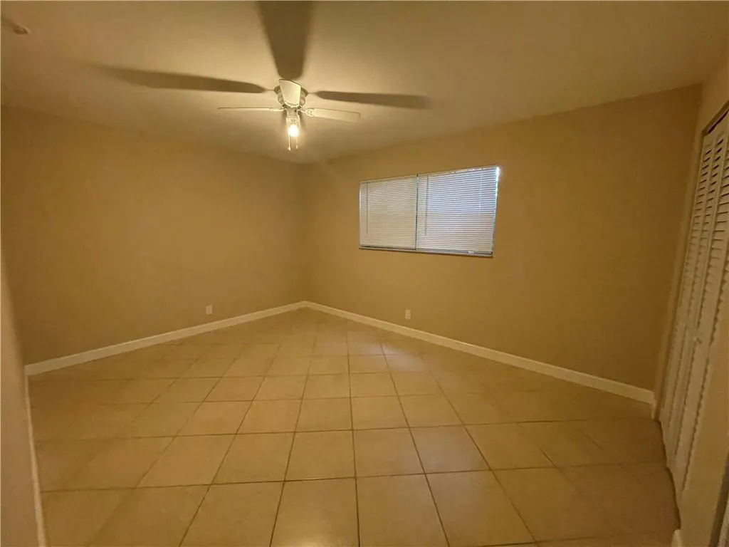 550 SE 2nd Ave, #G5