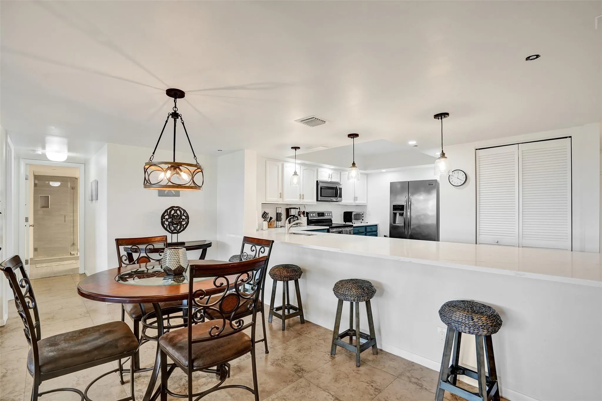 3200 Port Royale DR, #809