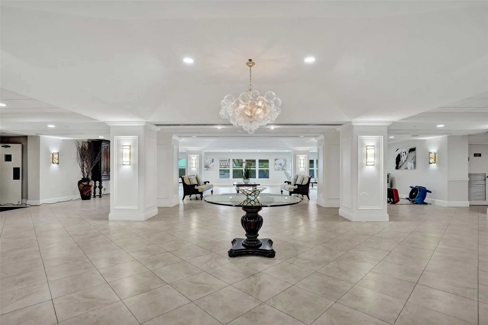 3200 Port Royale DR, #809