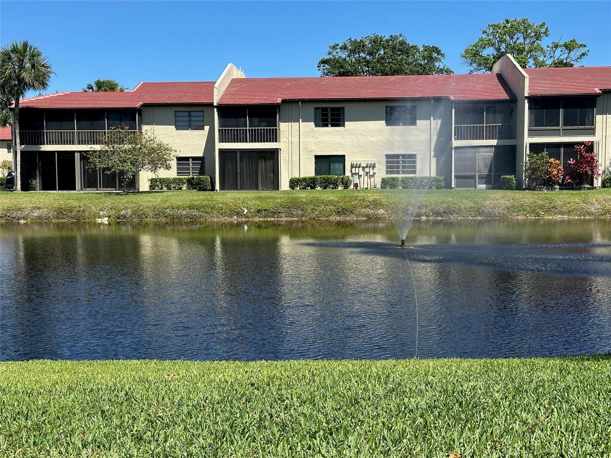 21218 Lago Cir, #7H