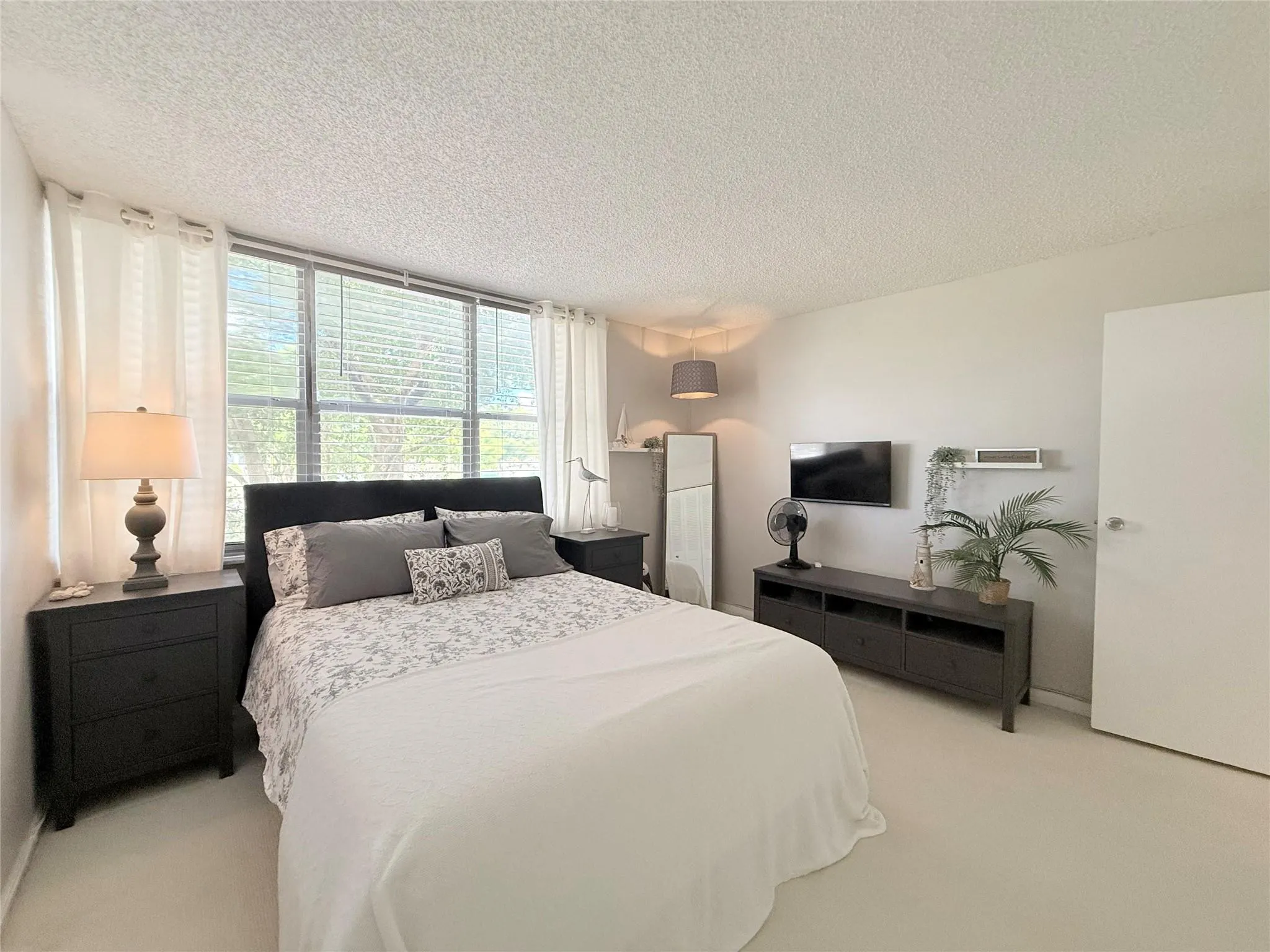 3771 Environ Blvd, #355