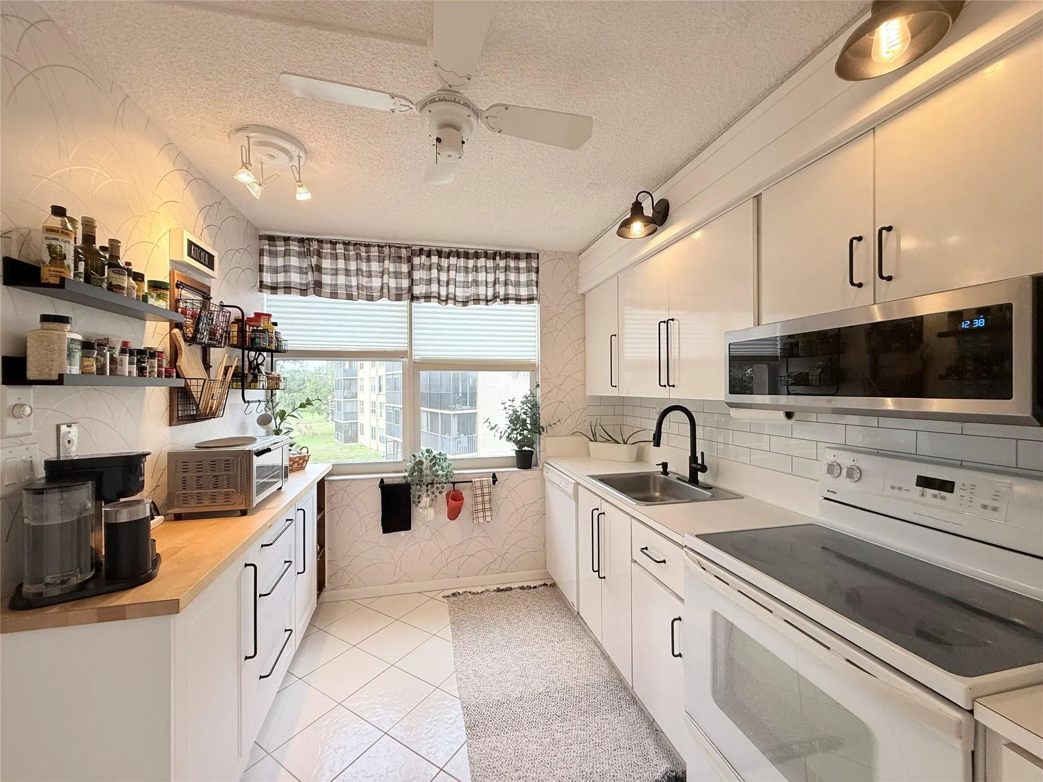 3771 Environ Blvd, #355