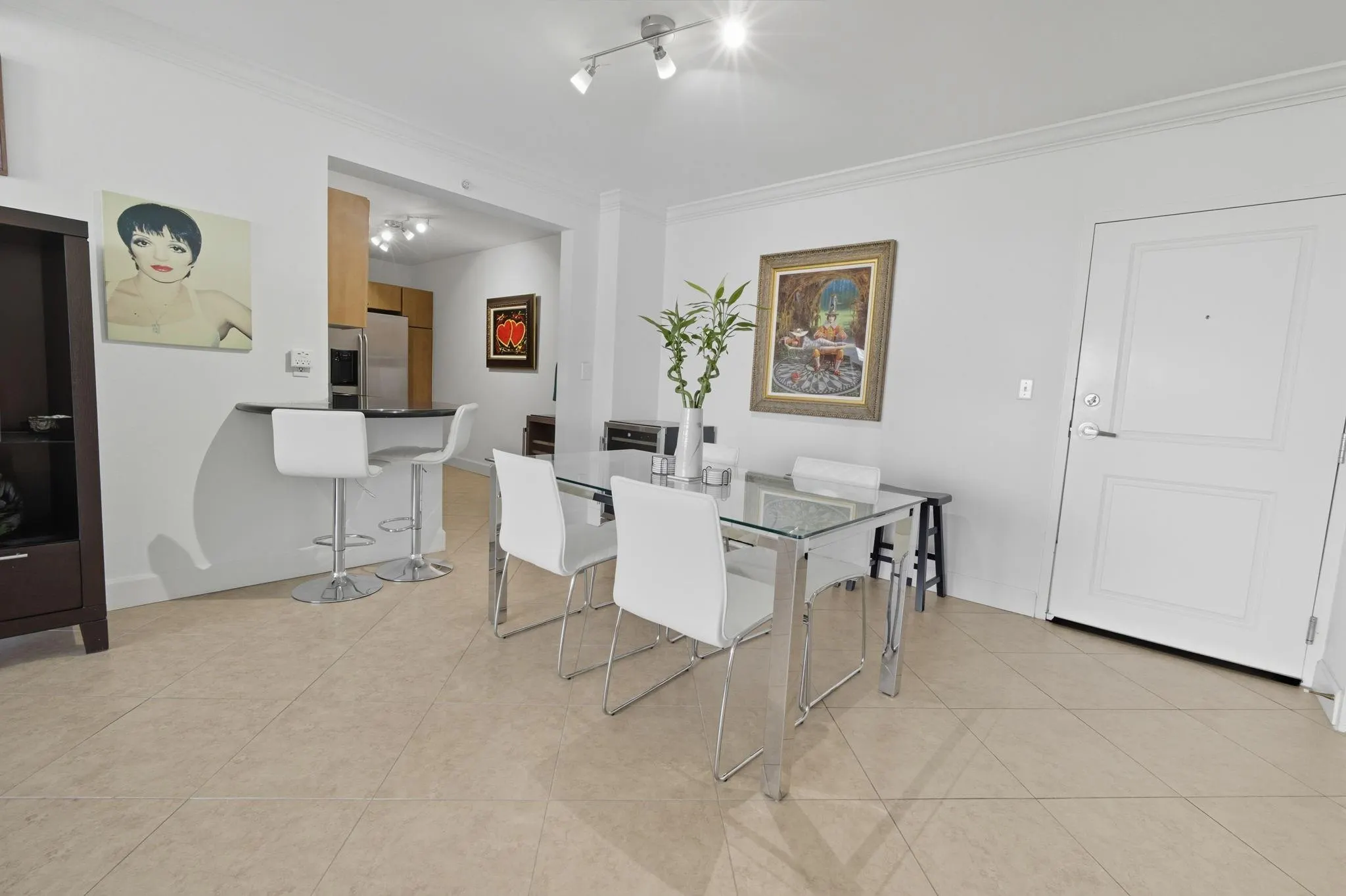 401 69th St, #1613
