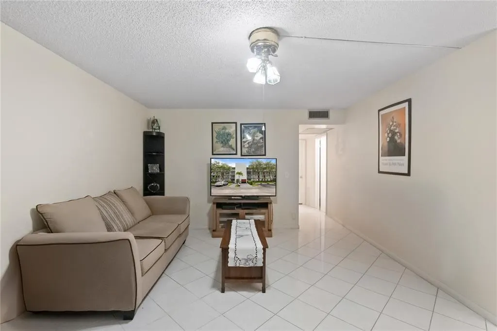 1401 SW 135th Ter, #310H