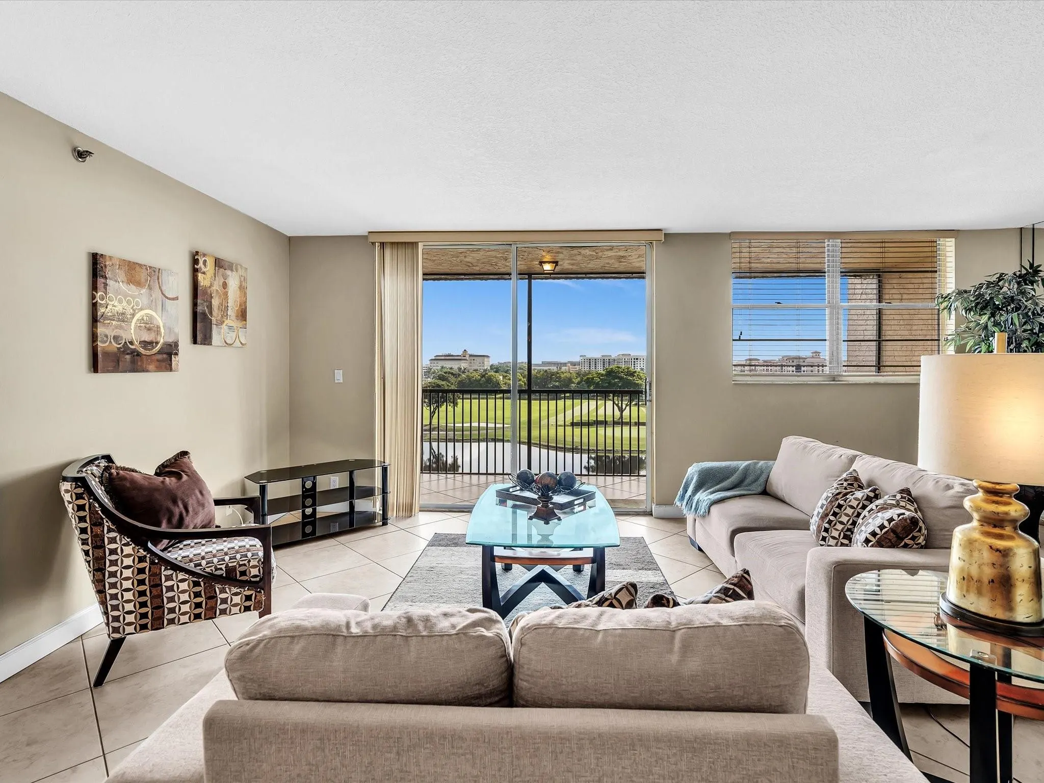 3300 W Rolling Hills Cir, #705
