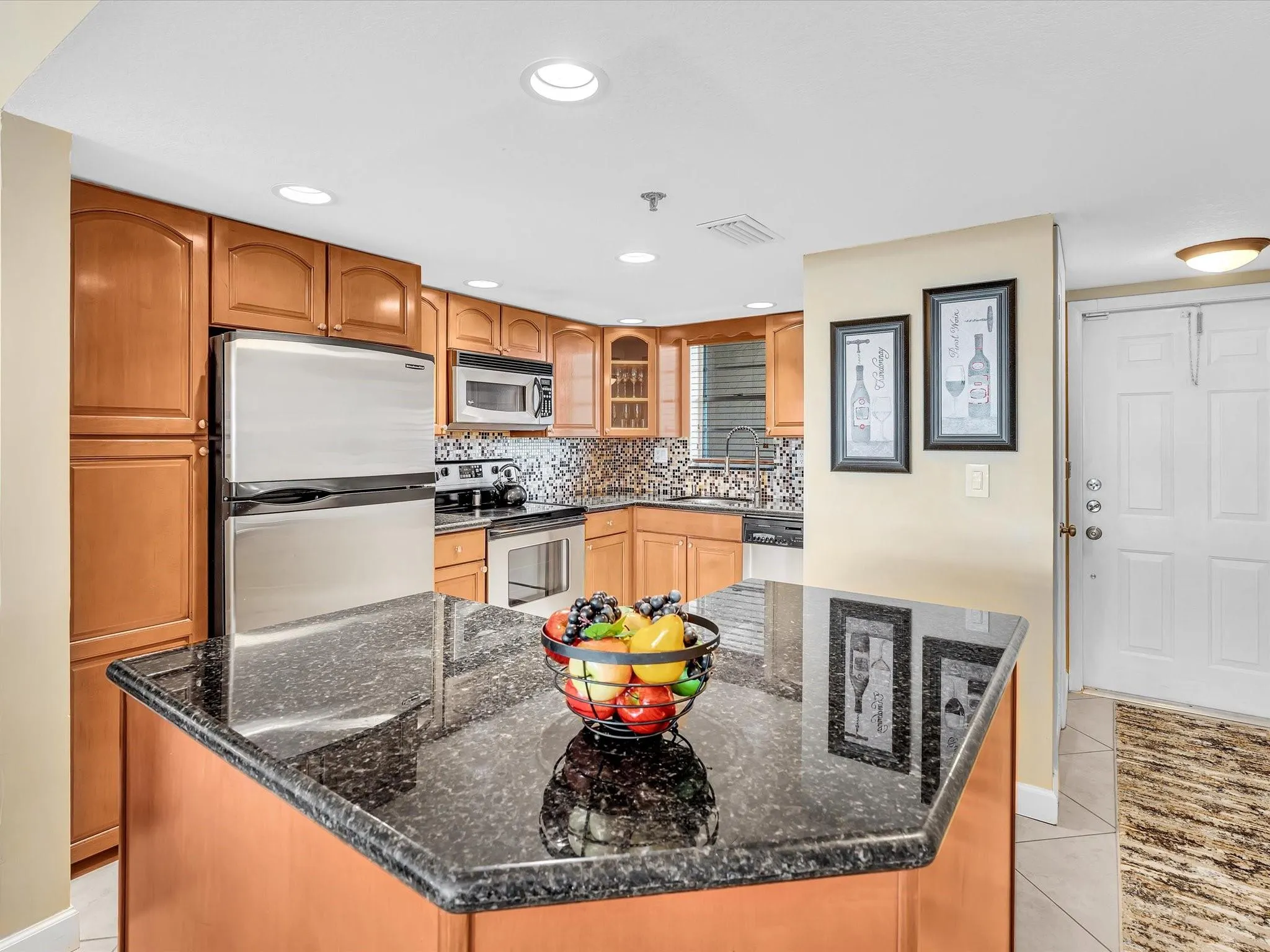 3300 W Rolling Hills Cir, #705