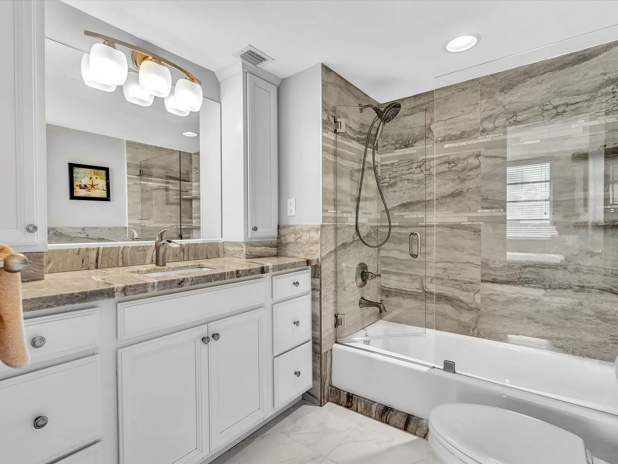 3300 W Rolling Hills Cir, #705