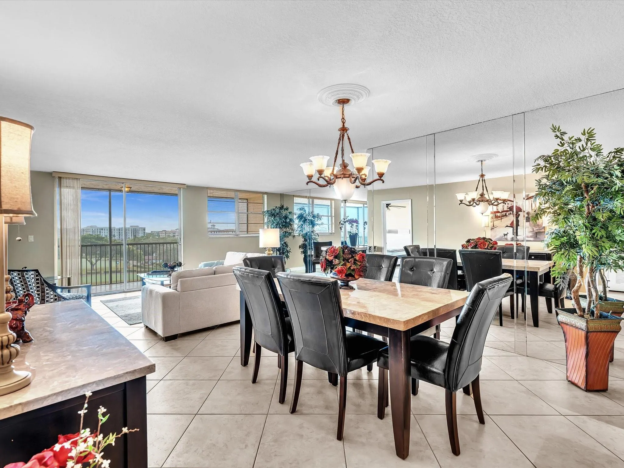 3300 W Rolling Hills Cir, #705